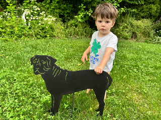 Bullmastiff garden stake