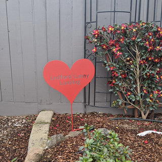 Estaca de jardín en forma de corazón o decoración de pared en forma de corazón de metal / Decoraciones para exteriores para el día de San Valentín