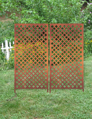 Metal privacy screen