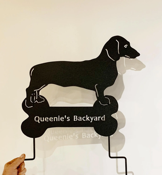 Statue de teckel ou décoration murale pour chien