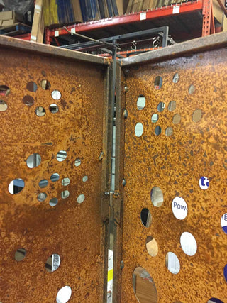 Custom privacy screen