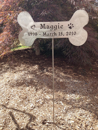 Dog Memorial