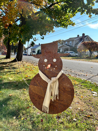 outdoor snowman